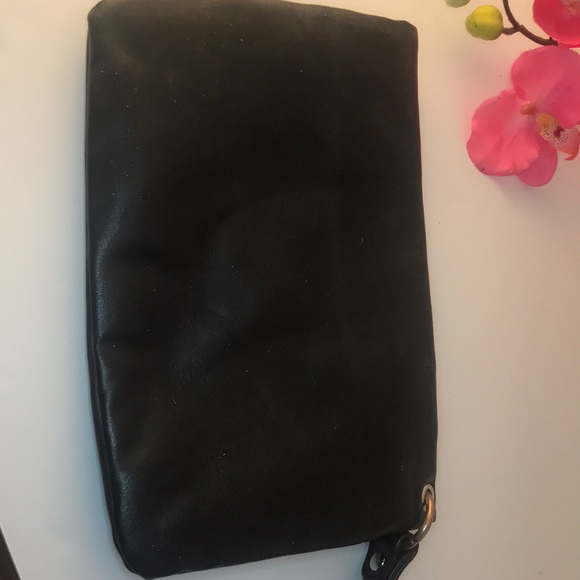 Tommy Hilfiger Foldover Purse Clutch Wristlet - Picture 6 of 6